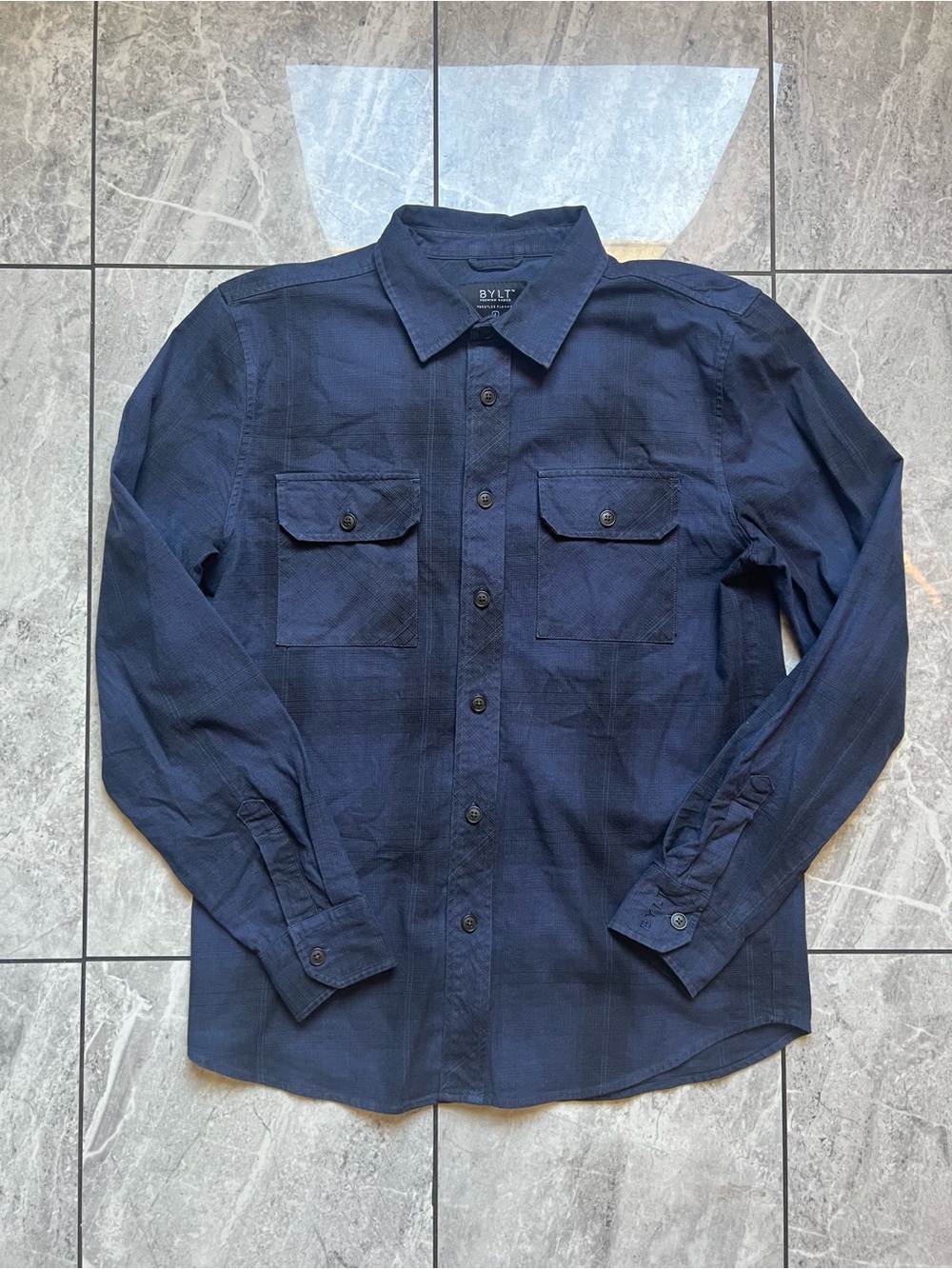 BYLT Premium Basics Trestles Flannel Shirt Men's Long Sleeve Navy Blue Plaid L